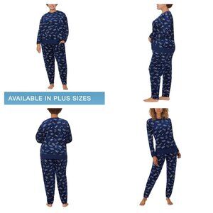 Character Ladies' Fleece 2-piece Pajamas